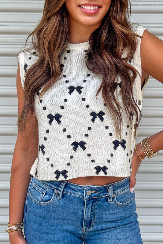 White Bow Pattern Buttoned Side Knit Top