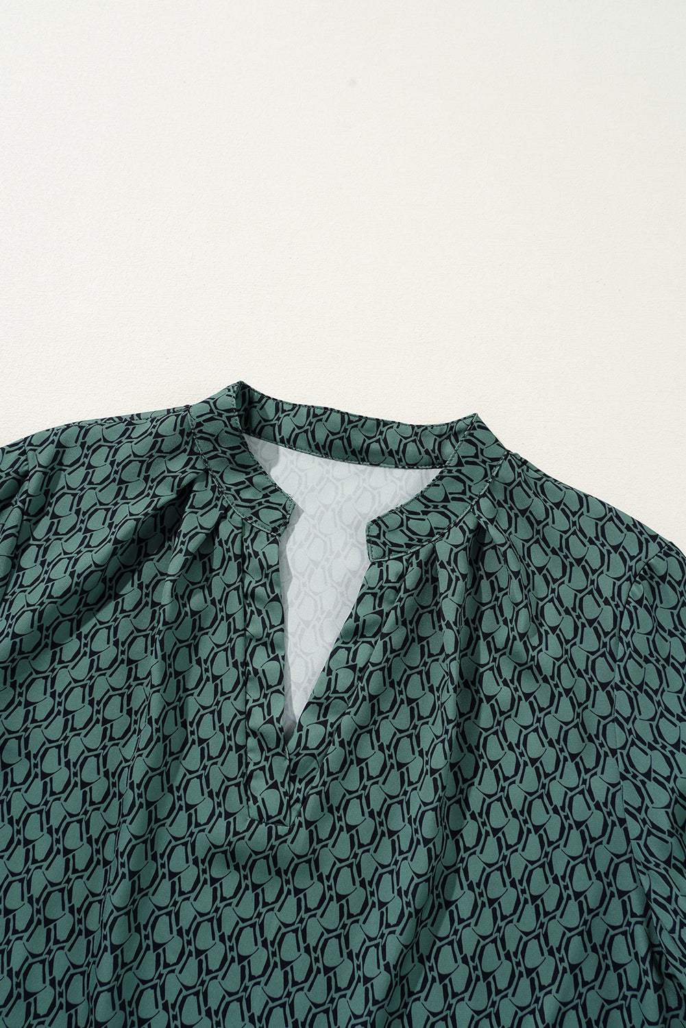 Green Geometric Print Notched Neck Long Sleeve Blouse