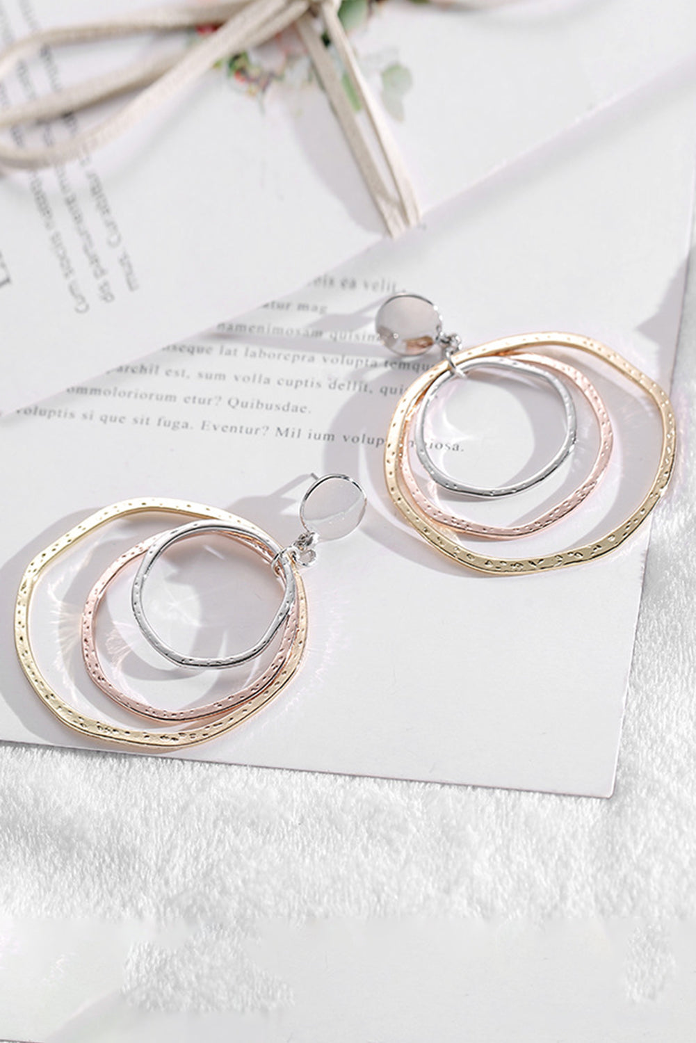 Silver 3-color Concentric Rings Dangle Earrings